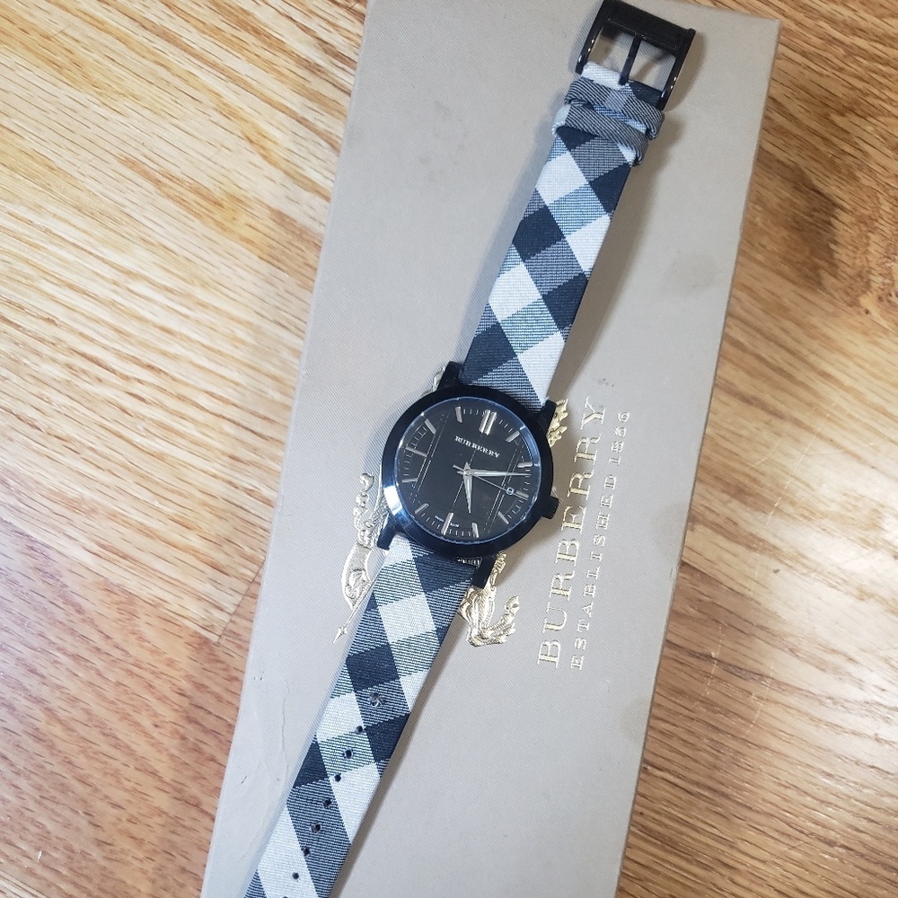 Burberry classic print watch